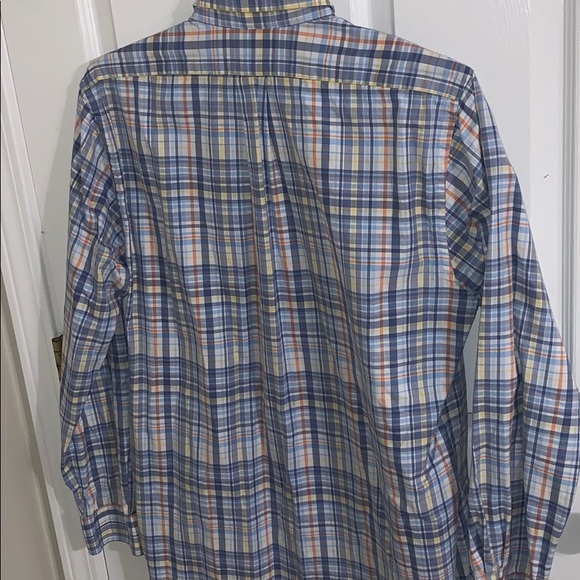 Vineyard Vines Medium Slim Fit Tucker Shirt - Picture 3 of 3